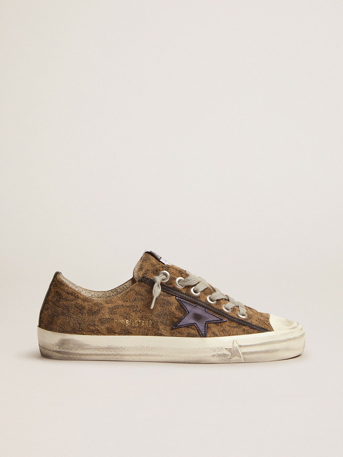 golden goose star leather black suede sneakers with laminated a V-star in LTD leopard-print