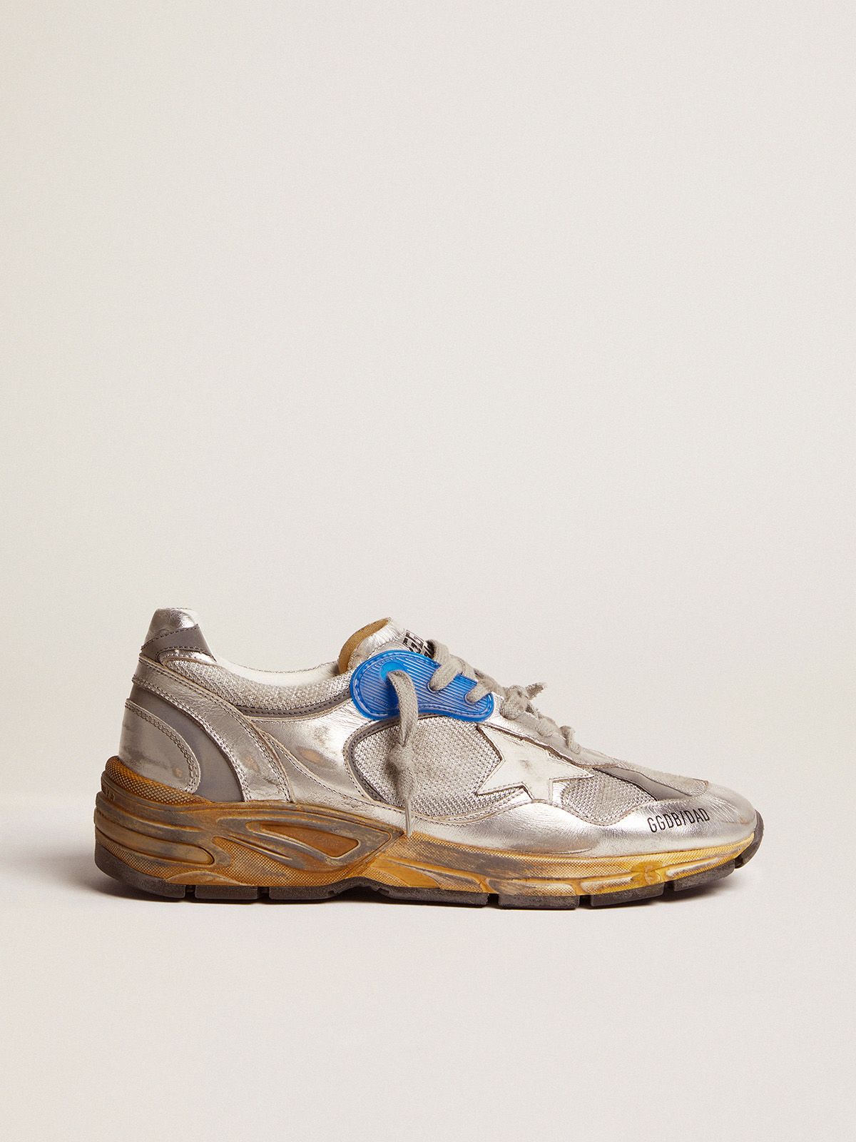golden goose distressed Silver sneakers Dad-Star finish with