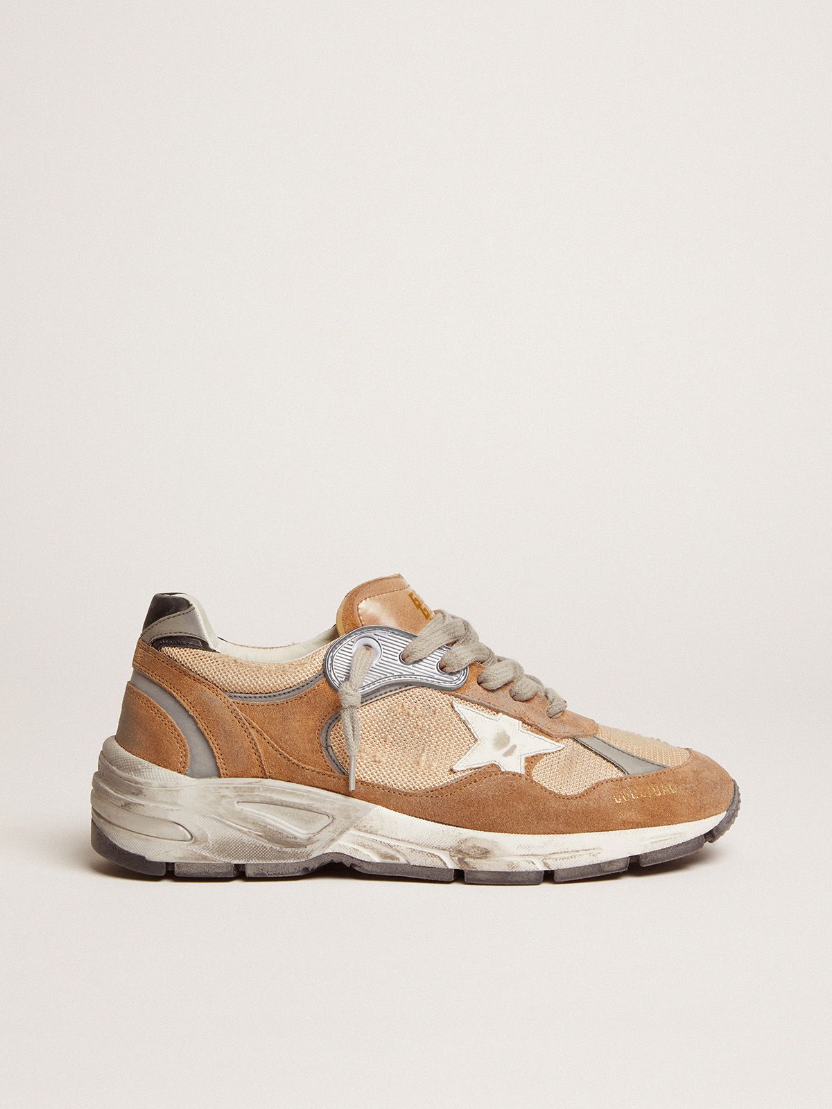 golden goose in star sneakers leather black suede heel white and Dad-Star tab with tobacco-colored mesh