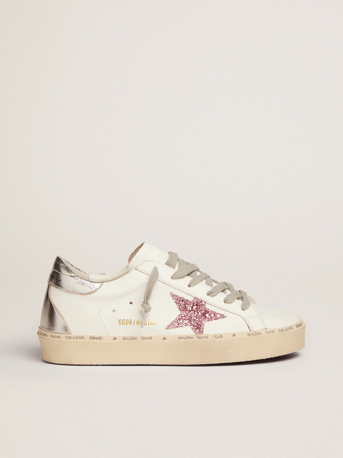 Sneakers Golden Goose Uomo Hi Star sneakers with silver laminated leather heel tab and pink glitter star