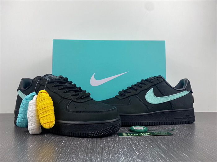 NK Air Force 1 Low Tiffany & Co. 1837 DZ1382-001
