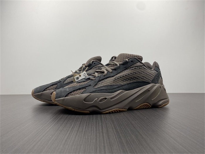 ADS Yeezy Boost 700 V2 Mauve GZ0724
