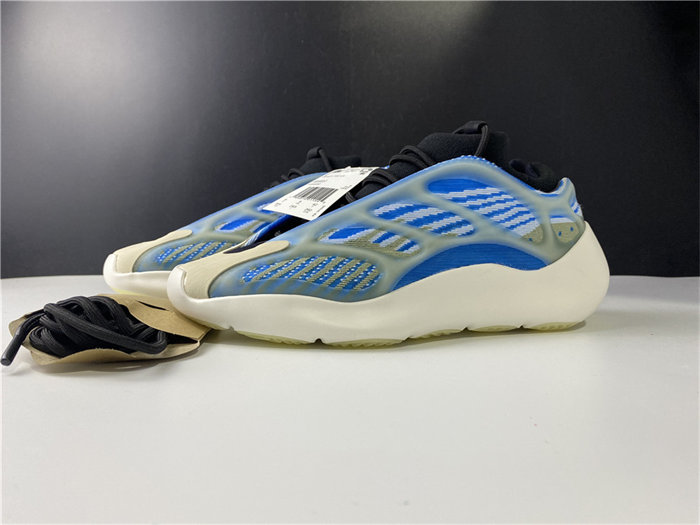 ADS Yeezy 700 V3 Arzareth G54850