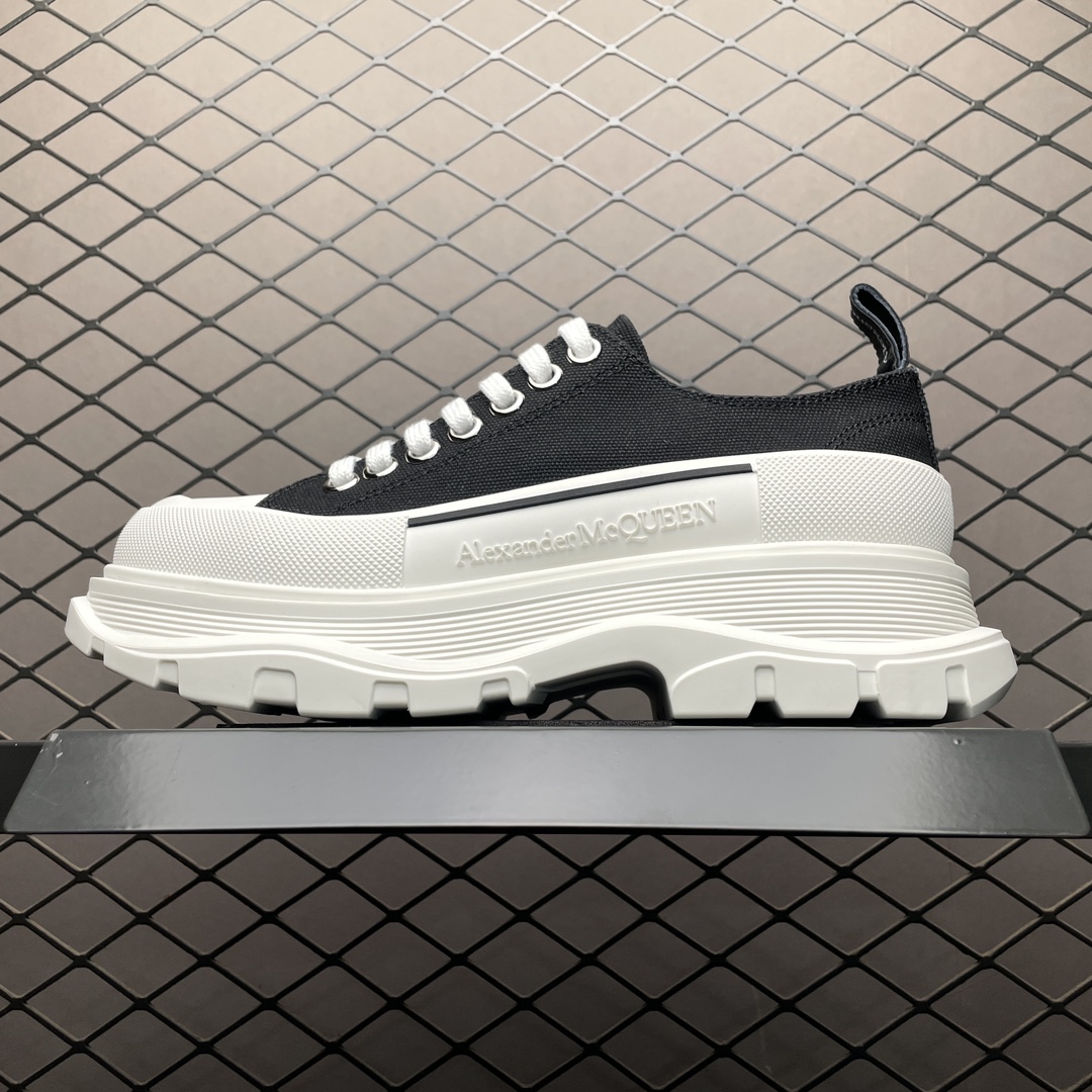 ALEXANDER MCQ Tread Slick