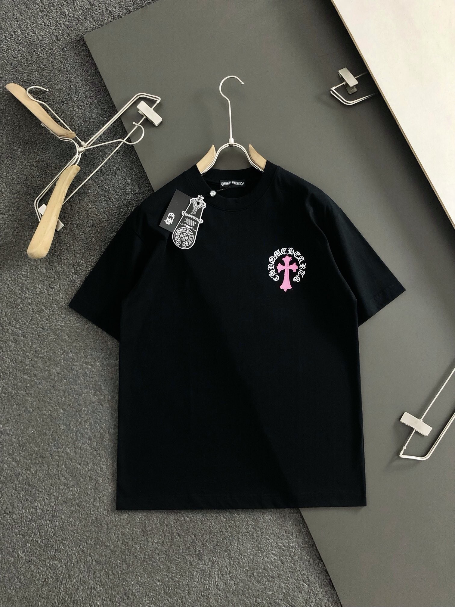 Chrome H 24 Cross Sanskrit cloth embroidered t-shirt