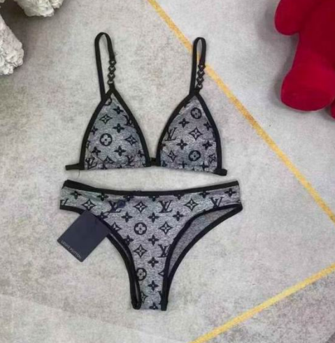 L X V Bikini