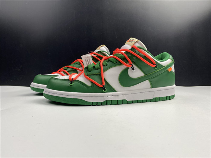 OW x NK Dunk Low   CT0856-100