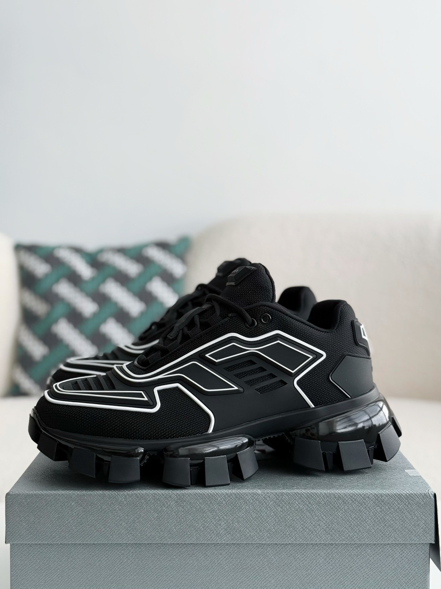 PRD Cloudbus Thunder technology fabric sneakers