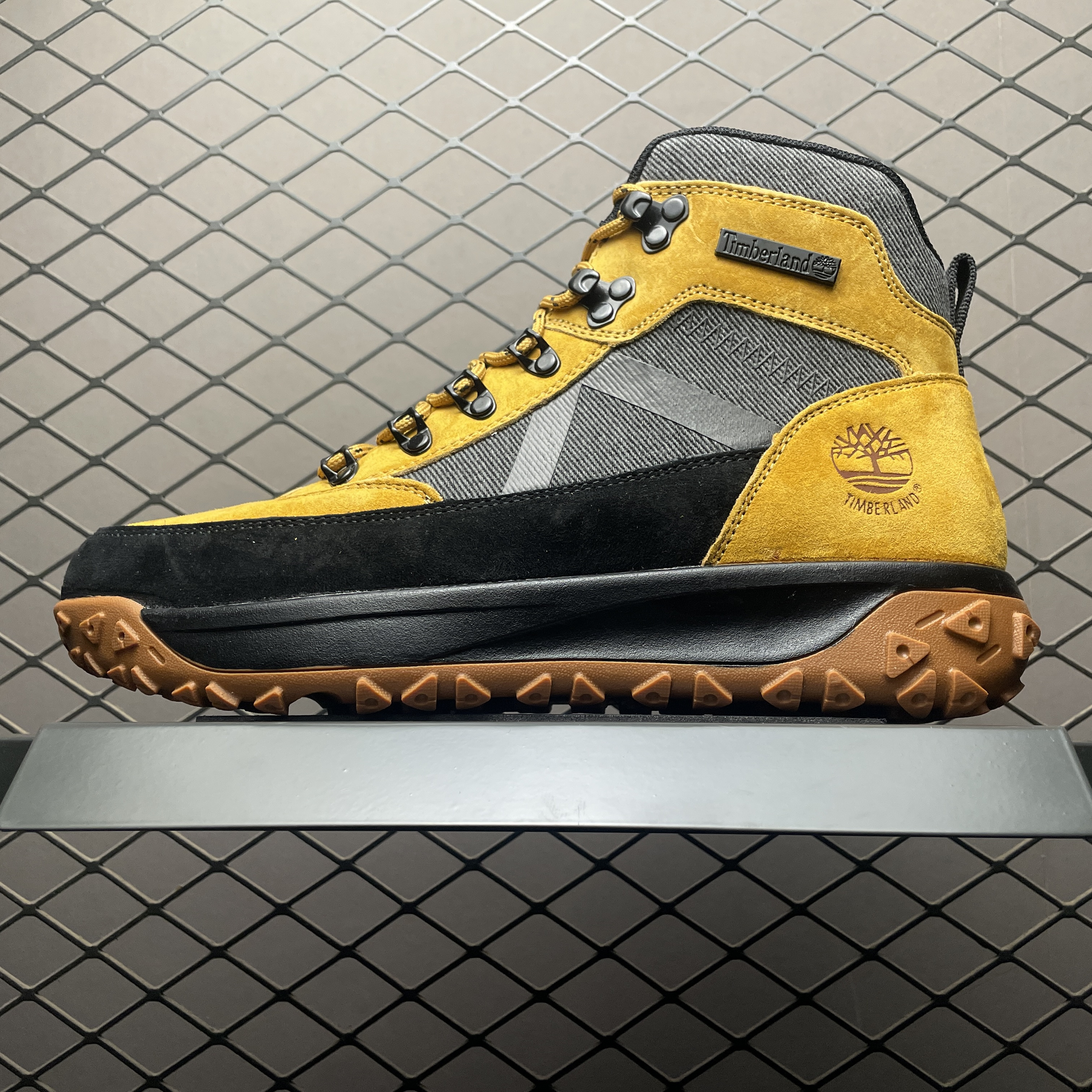 TBL High-top casual shoes