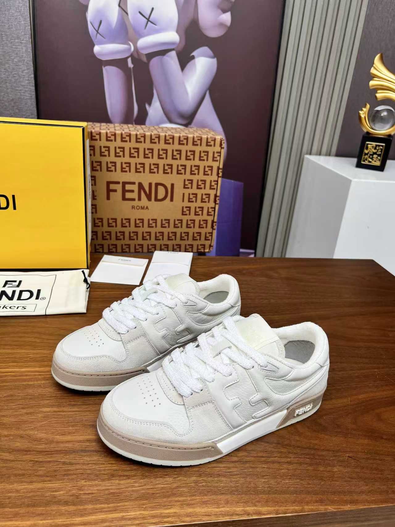 FEND Casual shoes