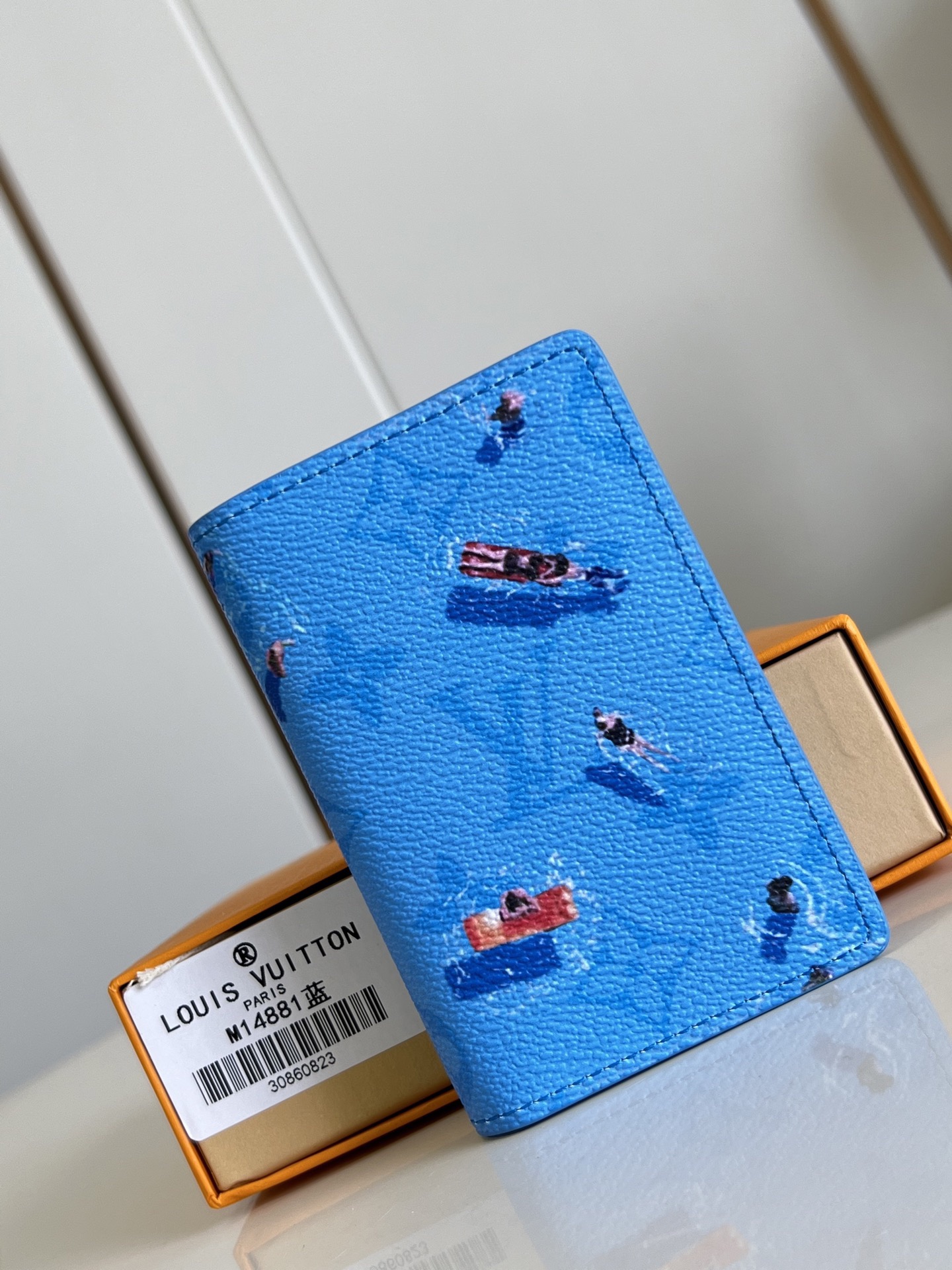 L X V Card M14881 Size：11.1*1*7.5CM