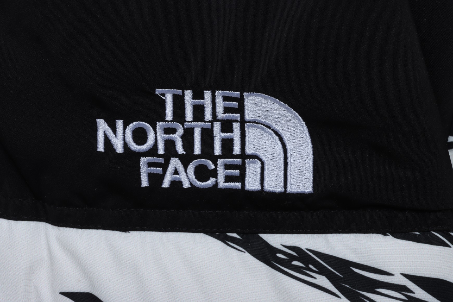 White 'ZebraLogoPattern' Down Jacket