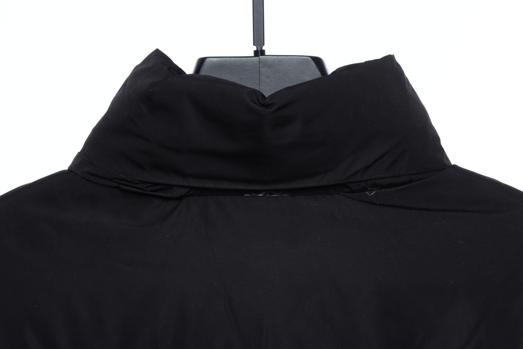 White 'ZebraLogoPattern' Down Jacket