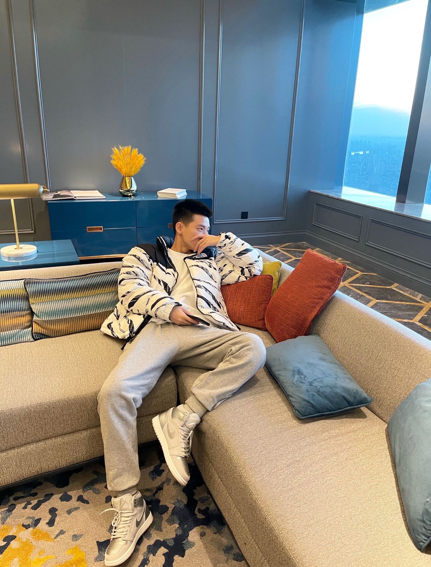 White 'ZebraLogoPattern' Down Jacket