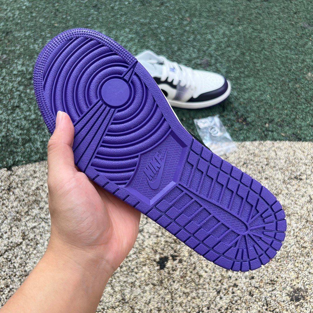 Jordan 1 Low SE Punk Rock