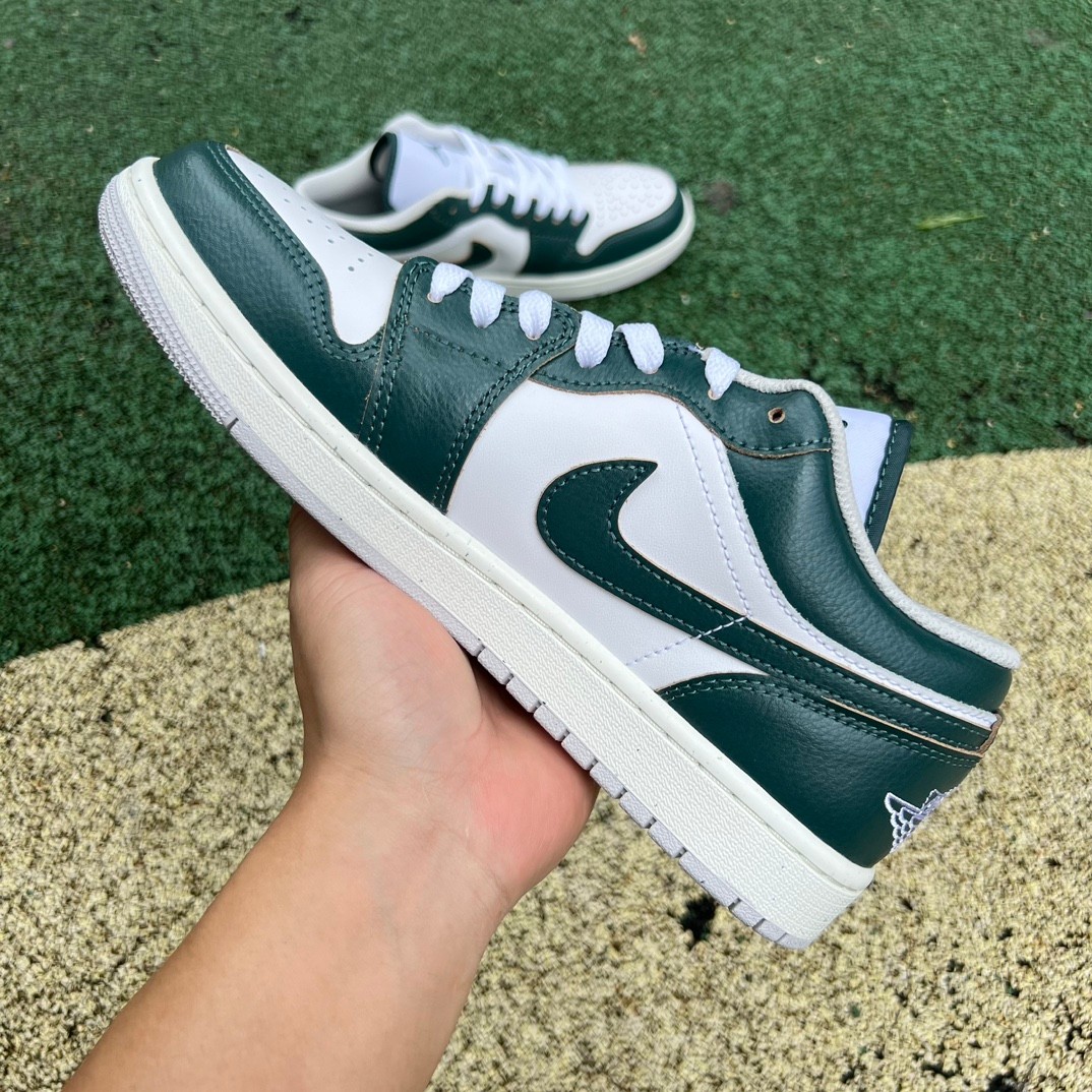 Jordan 1 Low SE Oxidized Green