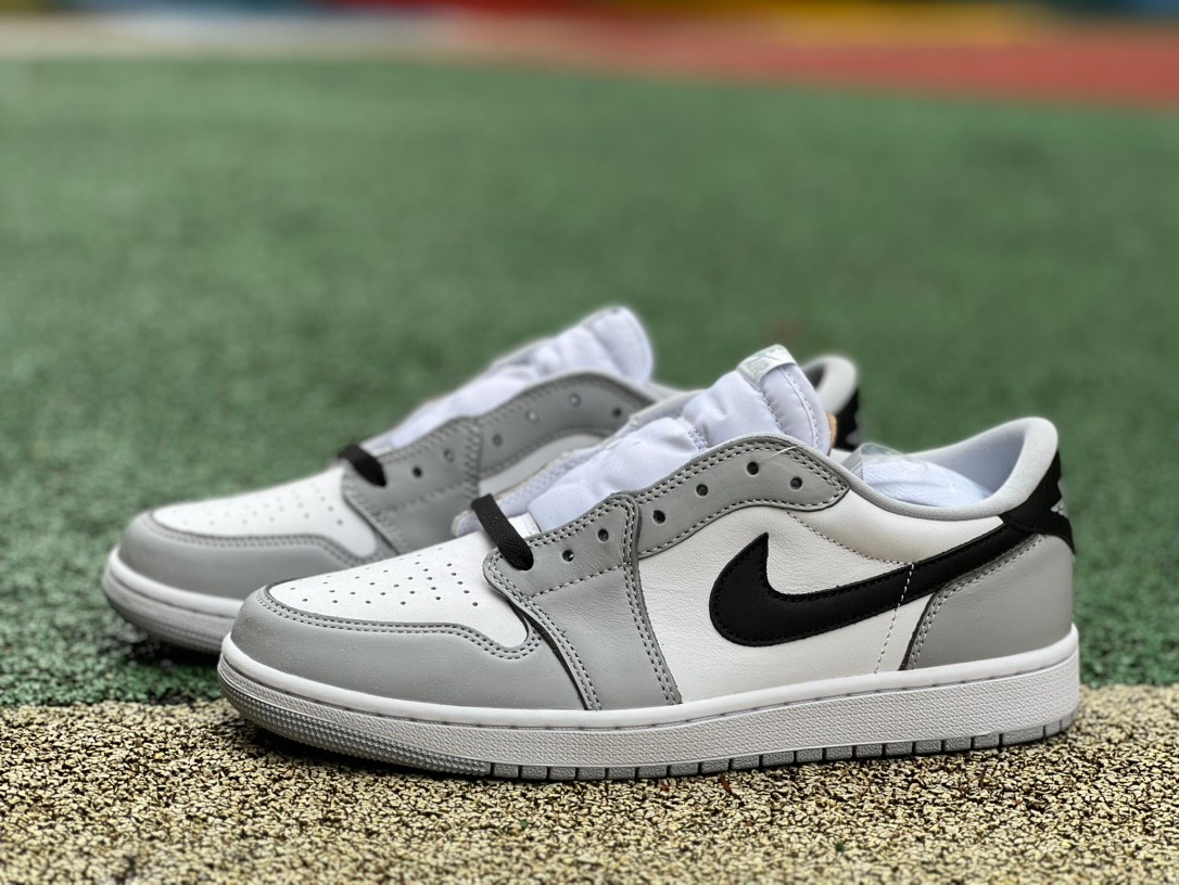 Jordan 1 Retro Low OG Barons