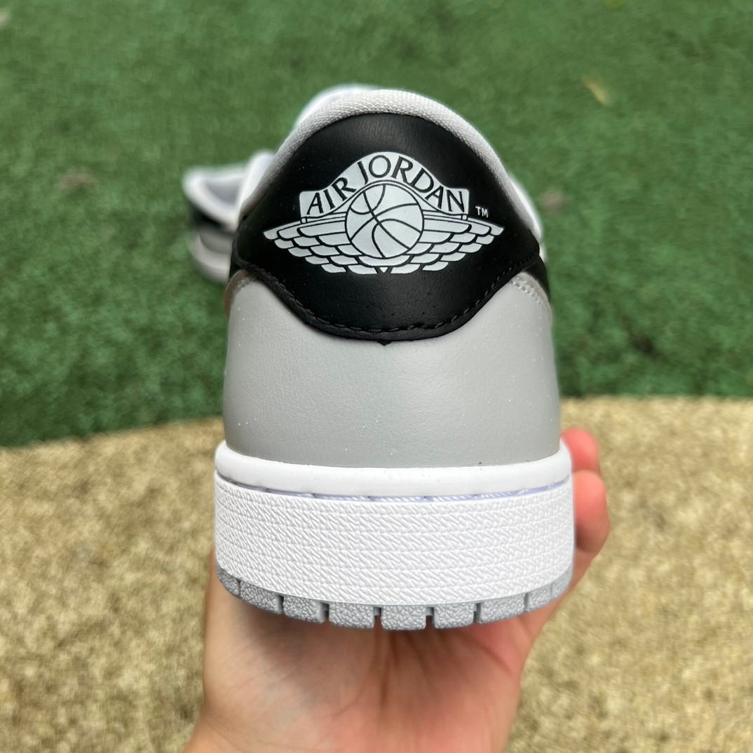 Jordan 1 Retro Low OG Barons