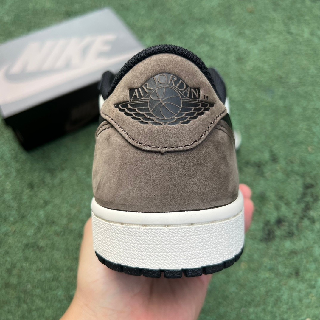 Jordan 1 Retro Low OG Mocha
