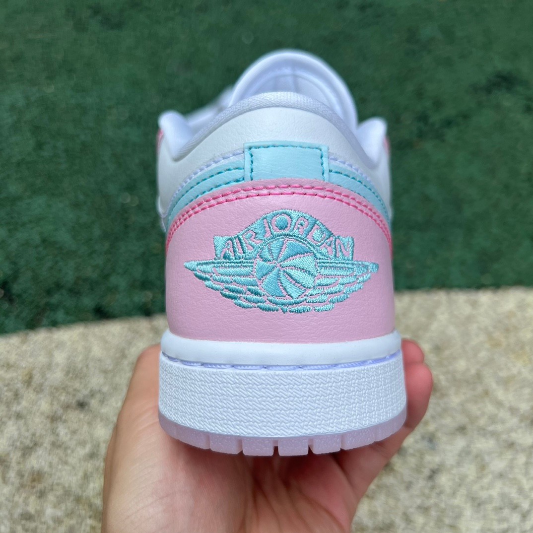 Jordan 1 Low SE Paw Print Pink Foam
