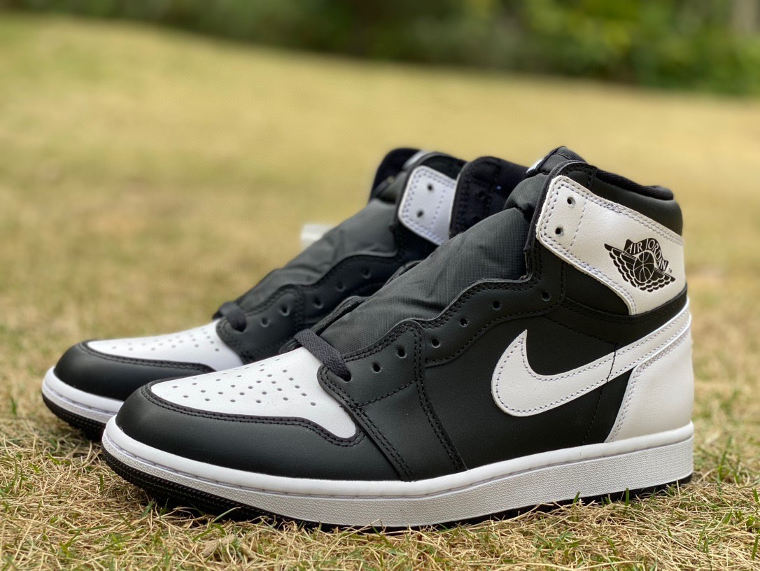 Air Jordan 1 High Reverse Panda