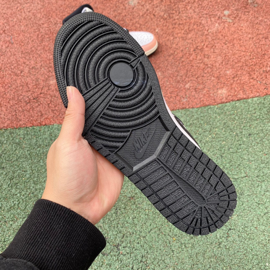 Jordan 1 Retro High OG Skyline