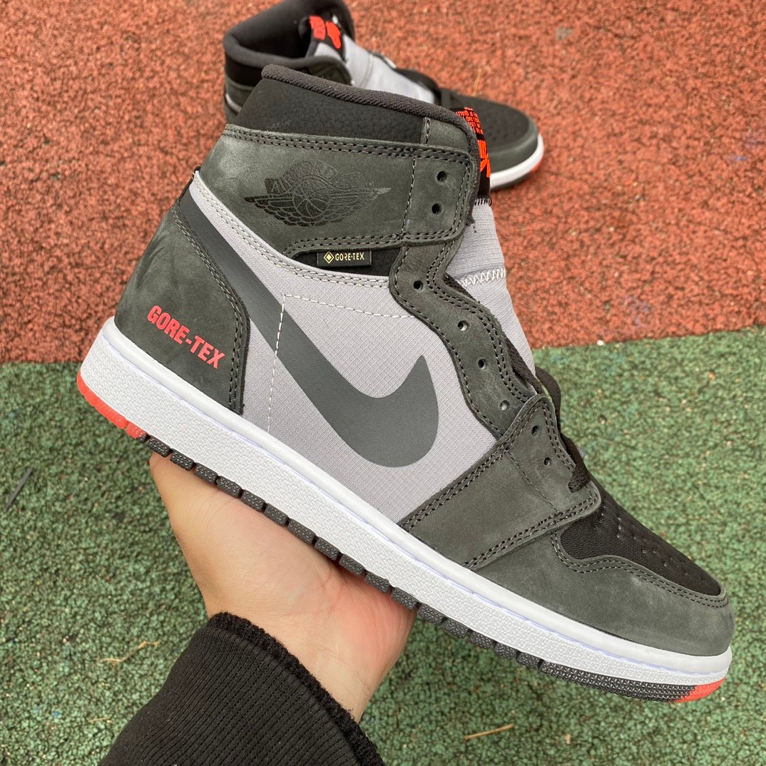 Jordan 1 Retro High Element Gore-Tex Black Infrared