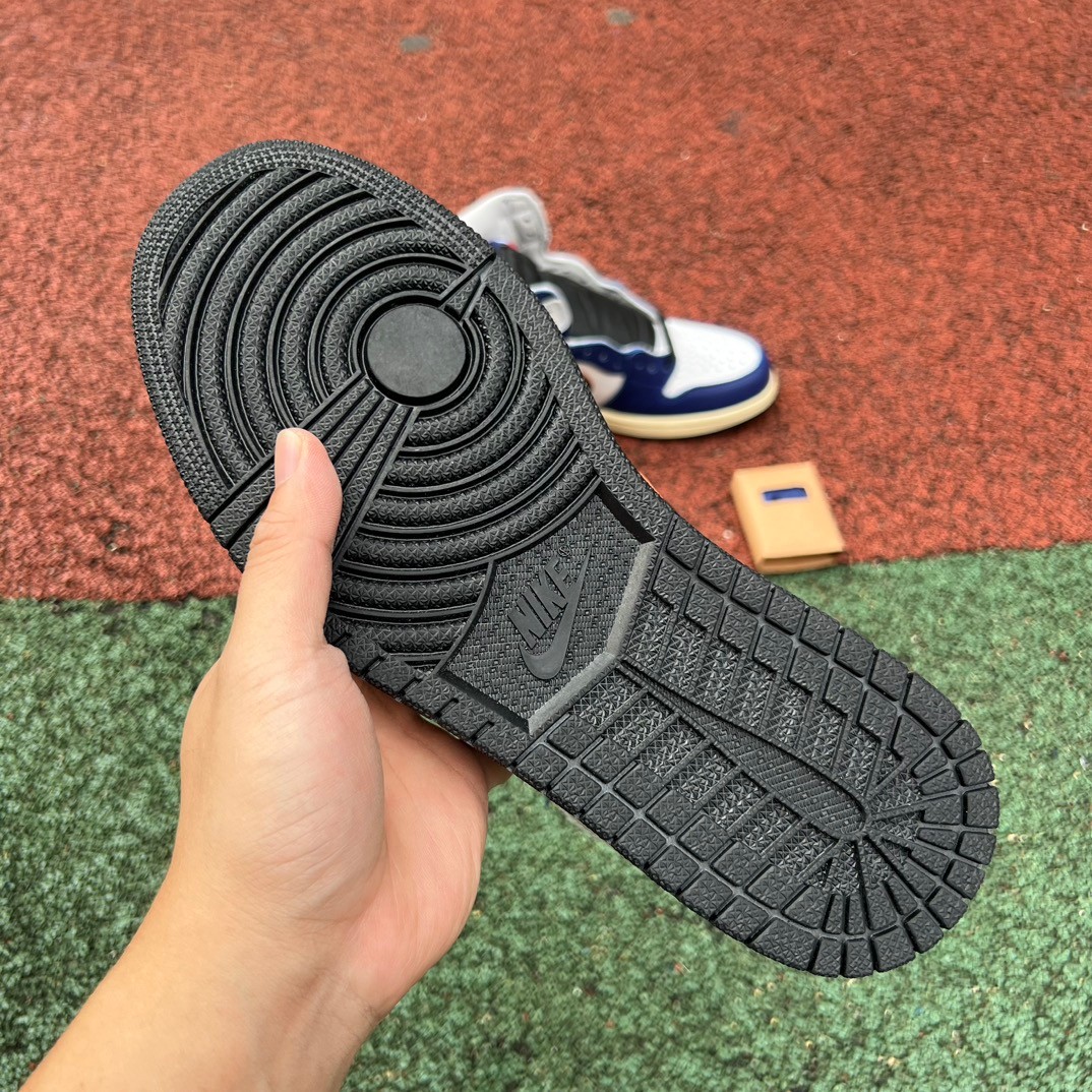 Jordan 1 Retro High OG Rare Air