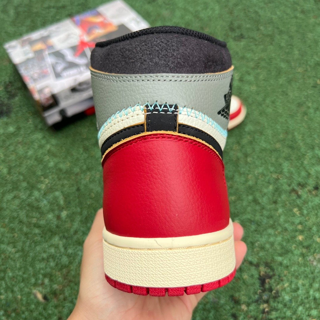 Union LA x Air Jordan 1 High OG Chicago Grey