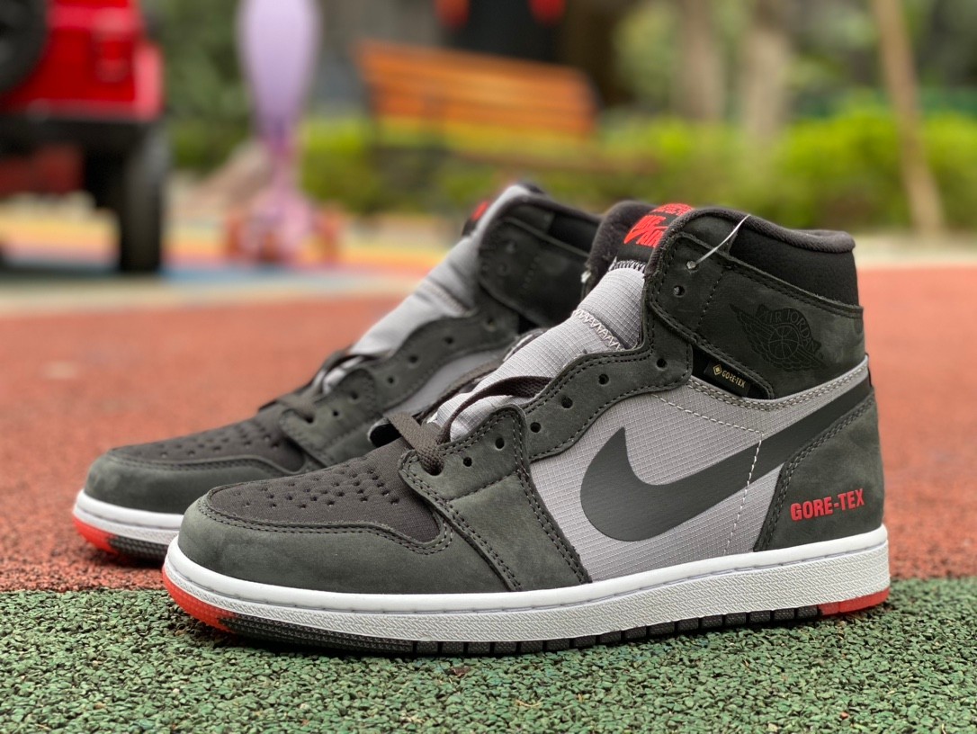 Jordan 1 Retro High Element Gore-Tex Black Infrared