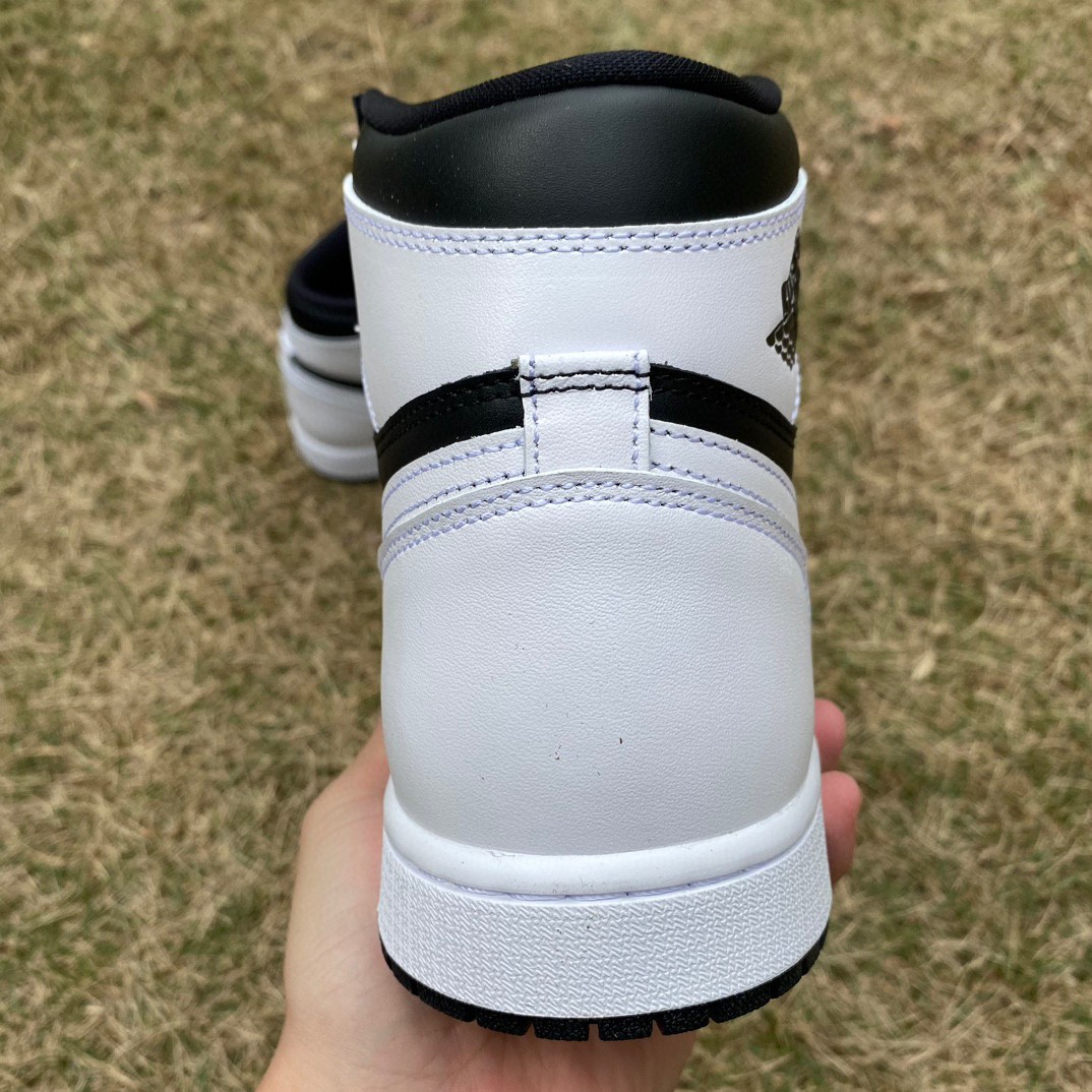 Air Jordan 1 High Reverse Panda