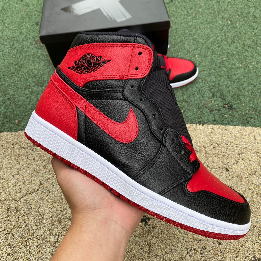 Jordan 1 High Retro Banned
