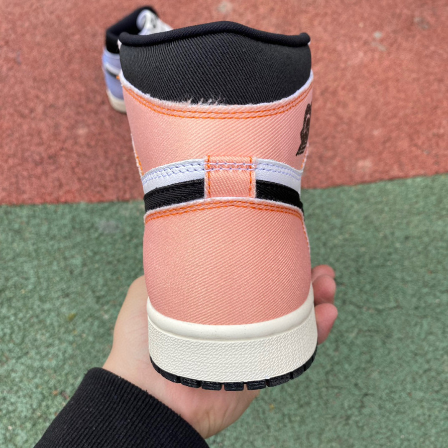 Jordan 1 Retro High OG Skyline