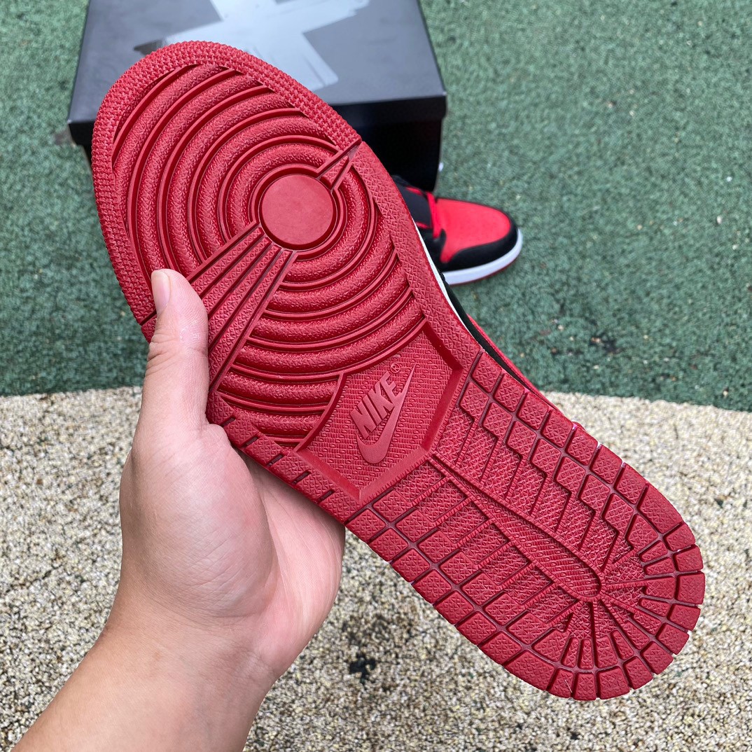 Jordan 1 High Retro Banned