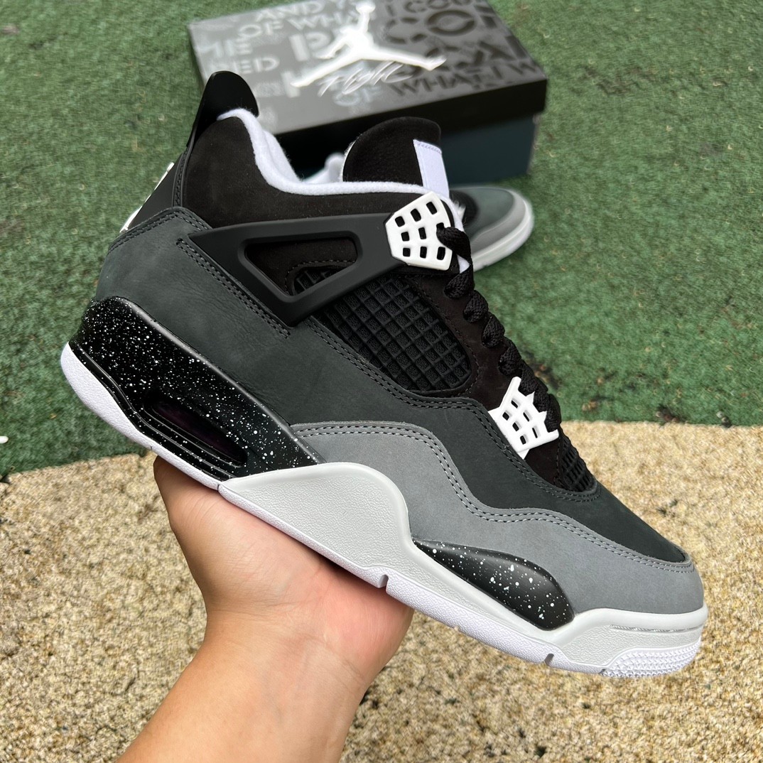 Jordan 4 Retro Fear (2024) FQ8138-002