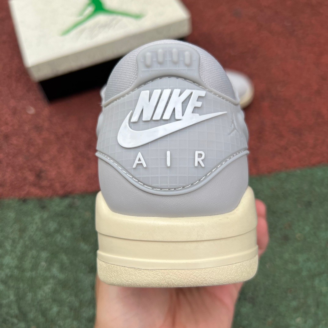 Jordan 4 RM Neutral Grey Coconut Milk