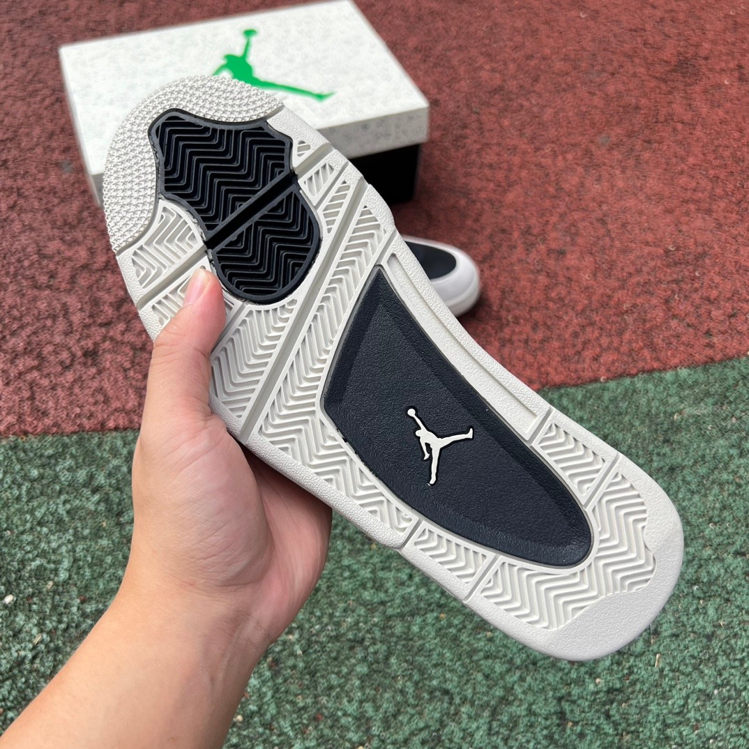 Jordan 4 RM Black Light Bone