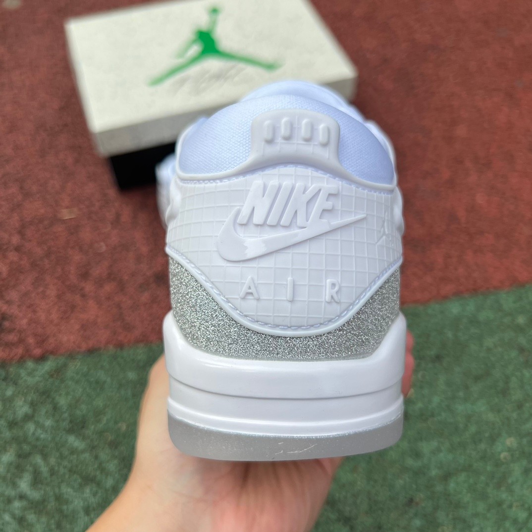 Jordan 4 RM White Metallic Silver