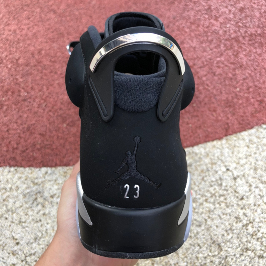 Air Jordan 6  Retro Metallic Silver