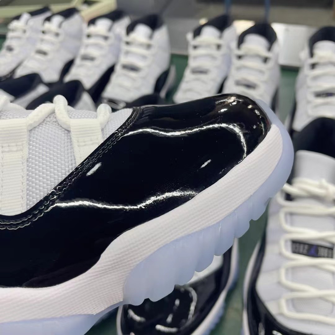 LJR batch Jordan 11 Retro Concord