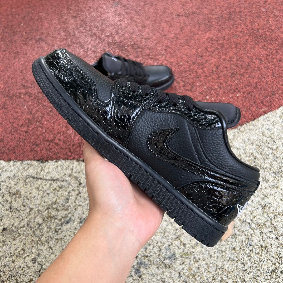 Jordan 1 Low SE Patent Elephant Black