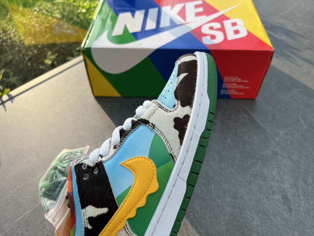 Nike SB Dunk Low Ben & Jerrys Chunky Dunky