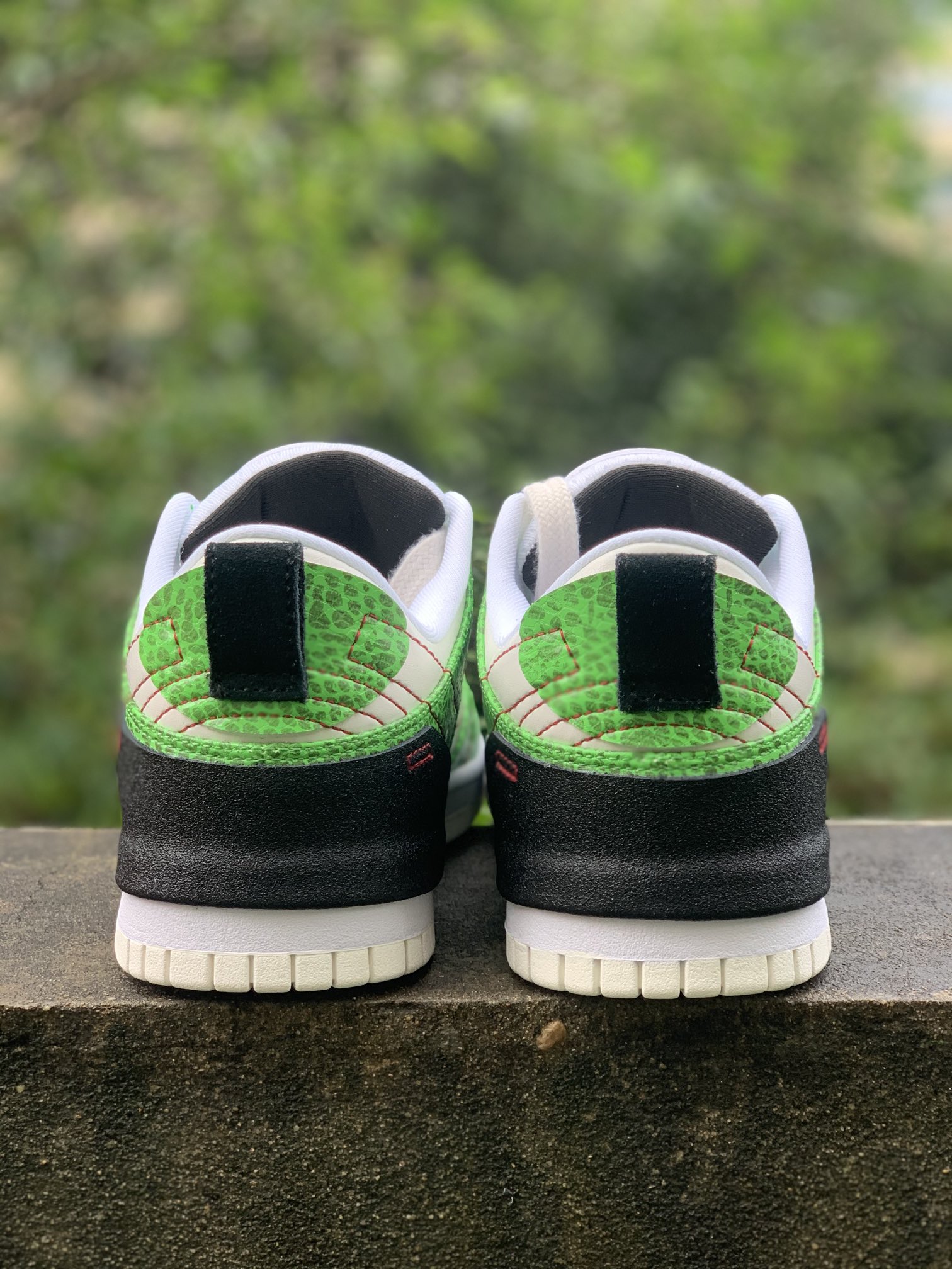 Nike Dunk Low Disrupt 2 Just Do It Snakeskin Green (Women's)