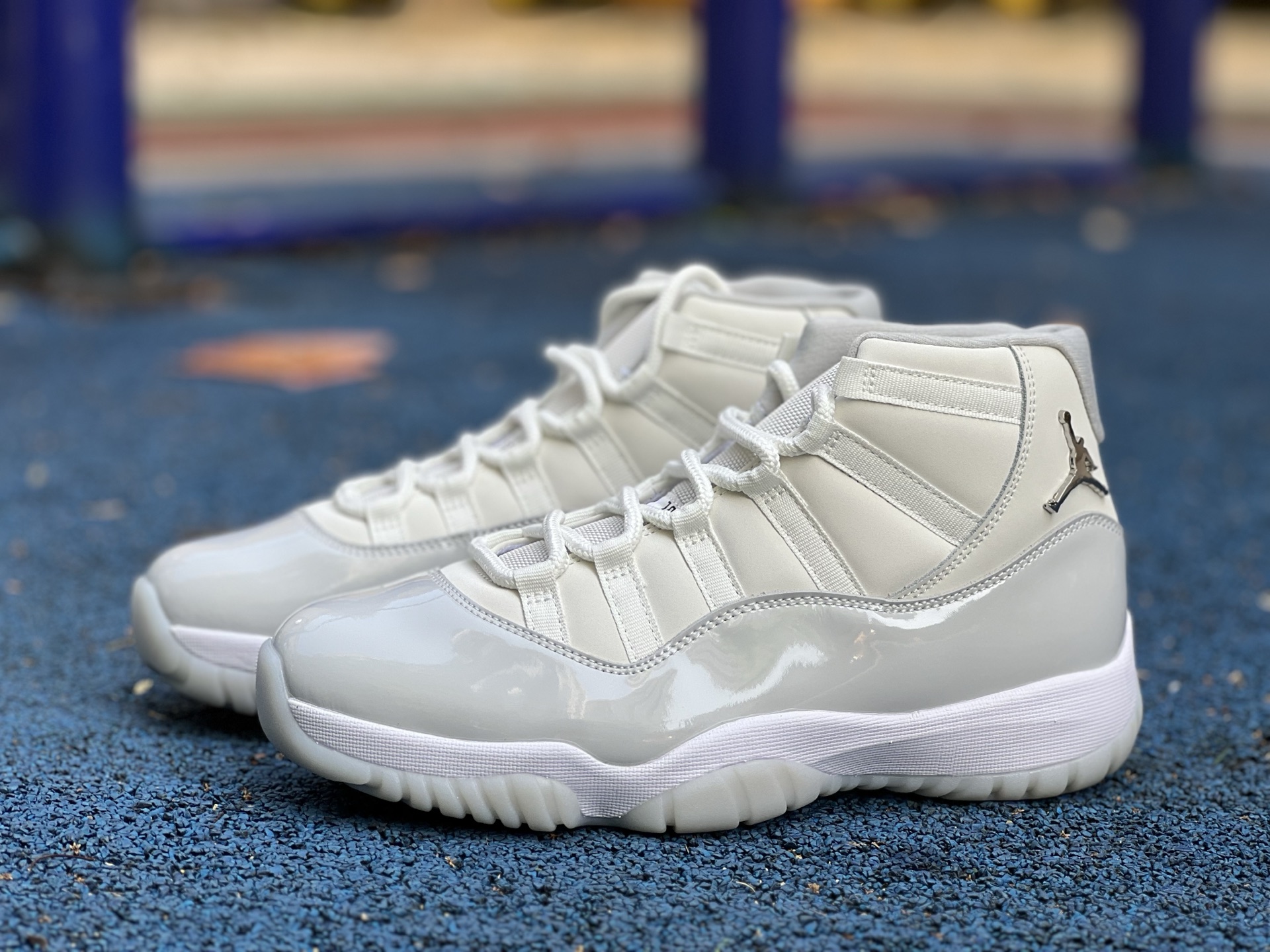 Jordan 11 Grand Finale 2025 AR0715-110