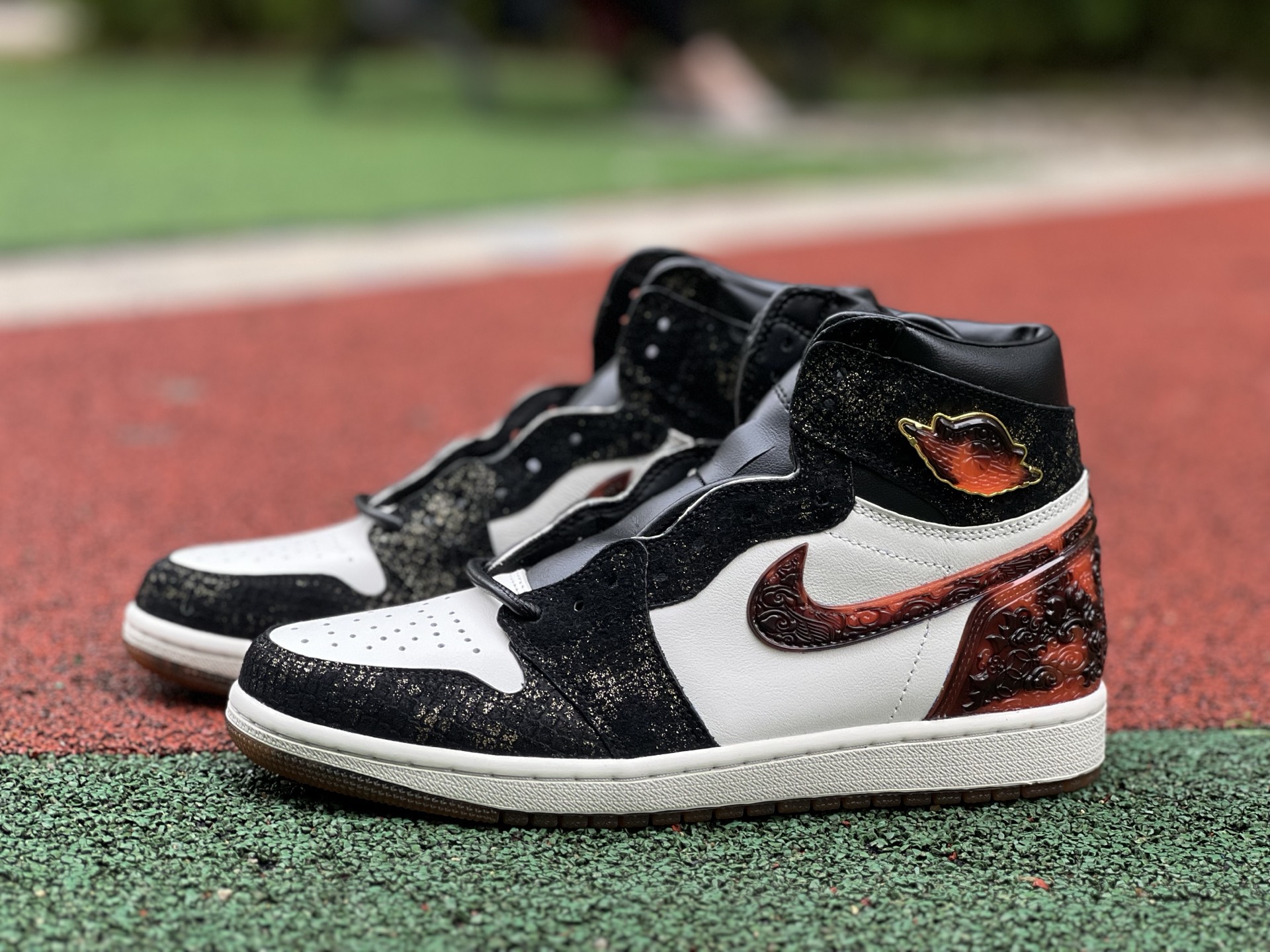 Air Jordan 1 RETRO HIGHOG XUANWU IB3165-091