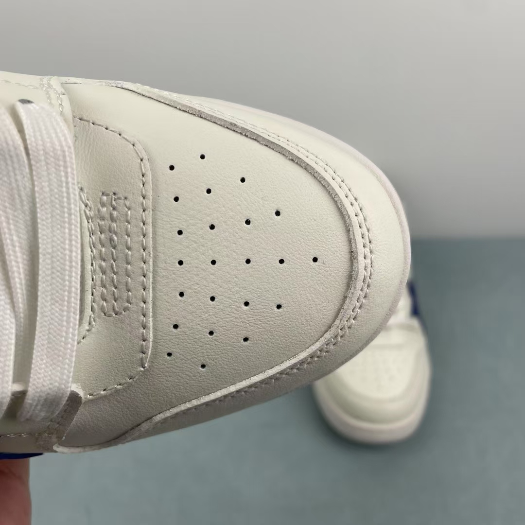 OFF WHITE White/Blue Star Out Of Office