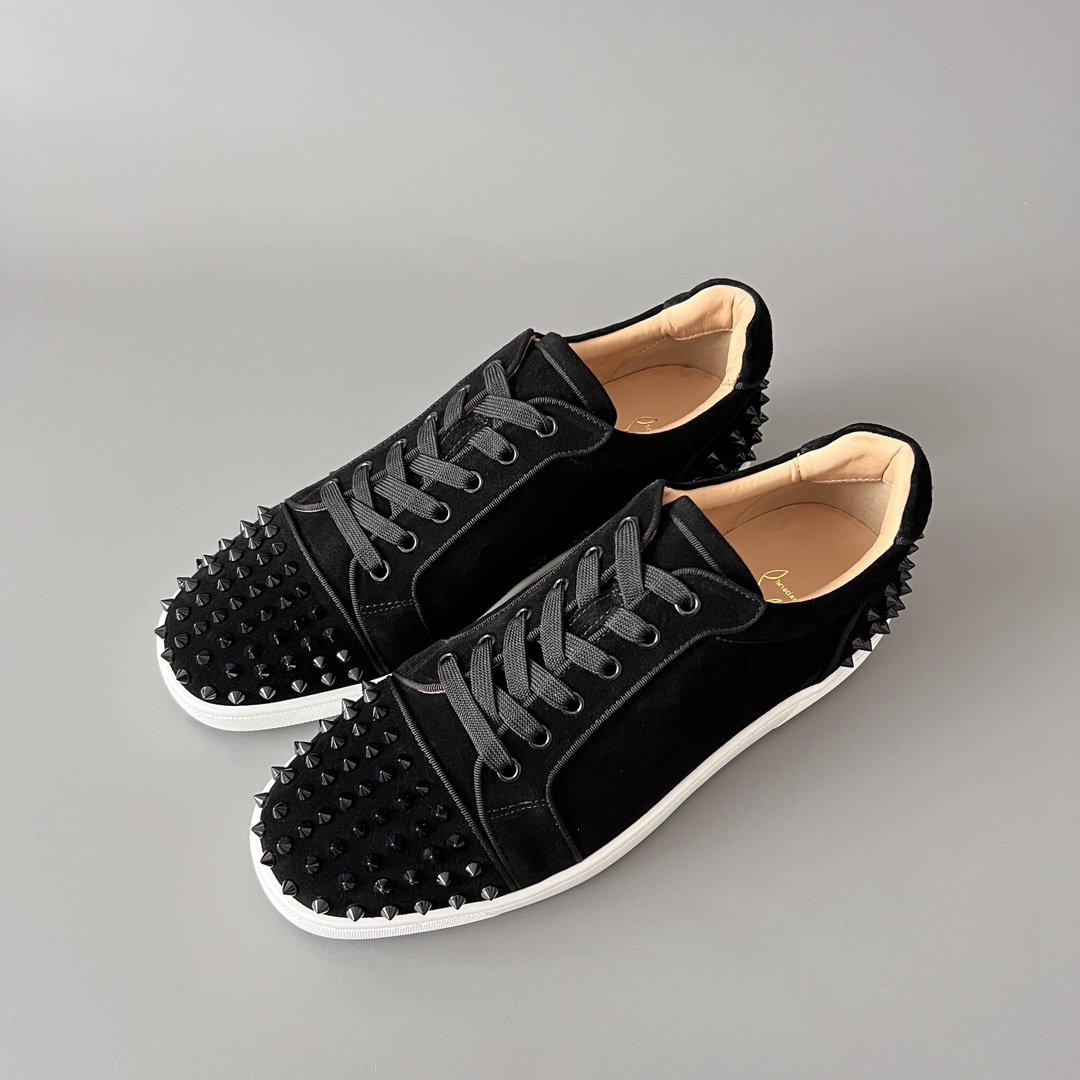 CL Christian Louboutin