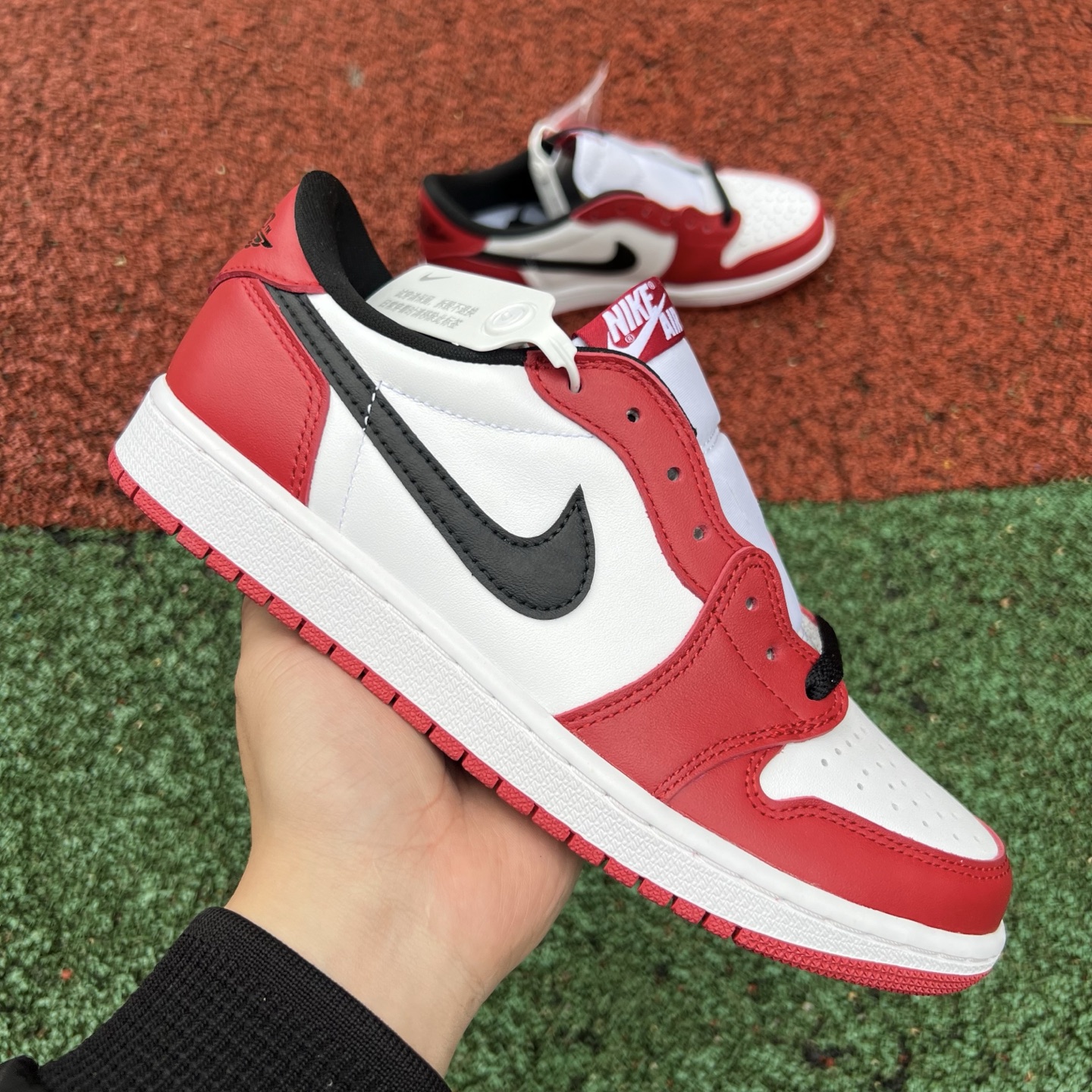 Jordan 1 Retro Low Chicago (2016) 705329-600