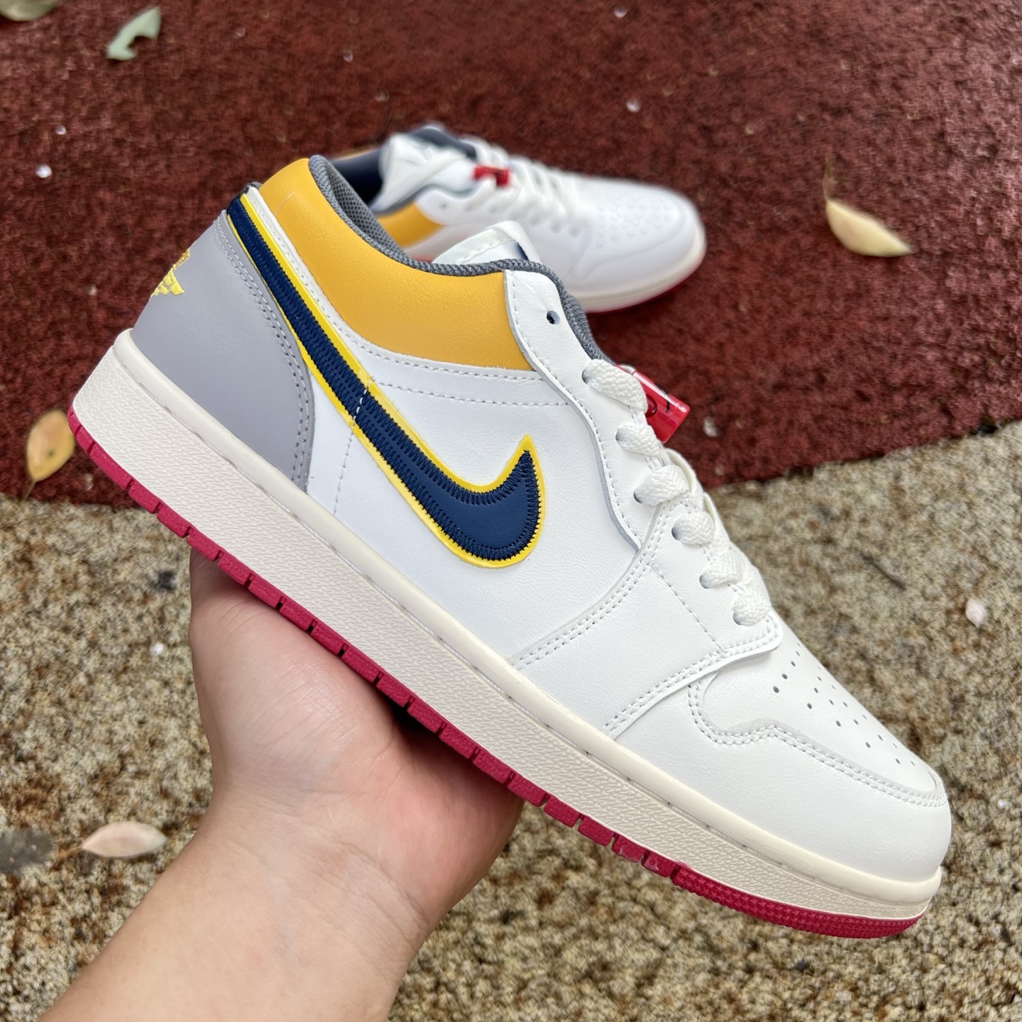 Jordan 1 Low PRM Sail Cashmere 2025 HV4511-133