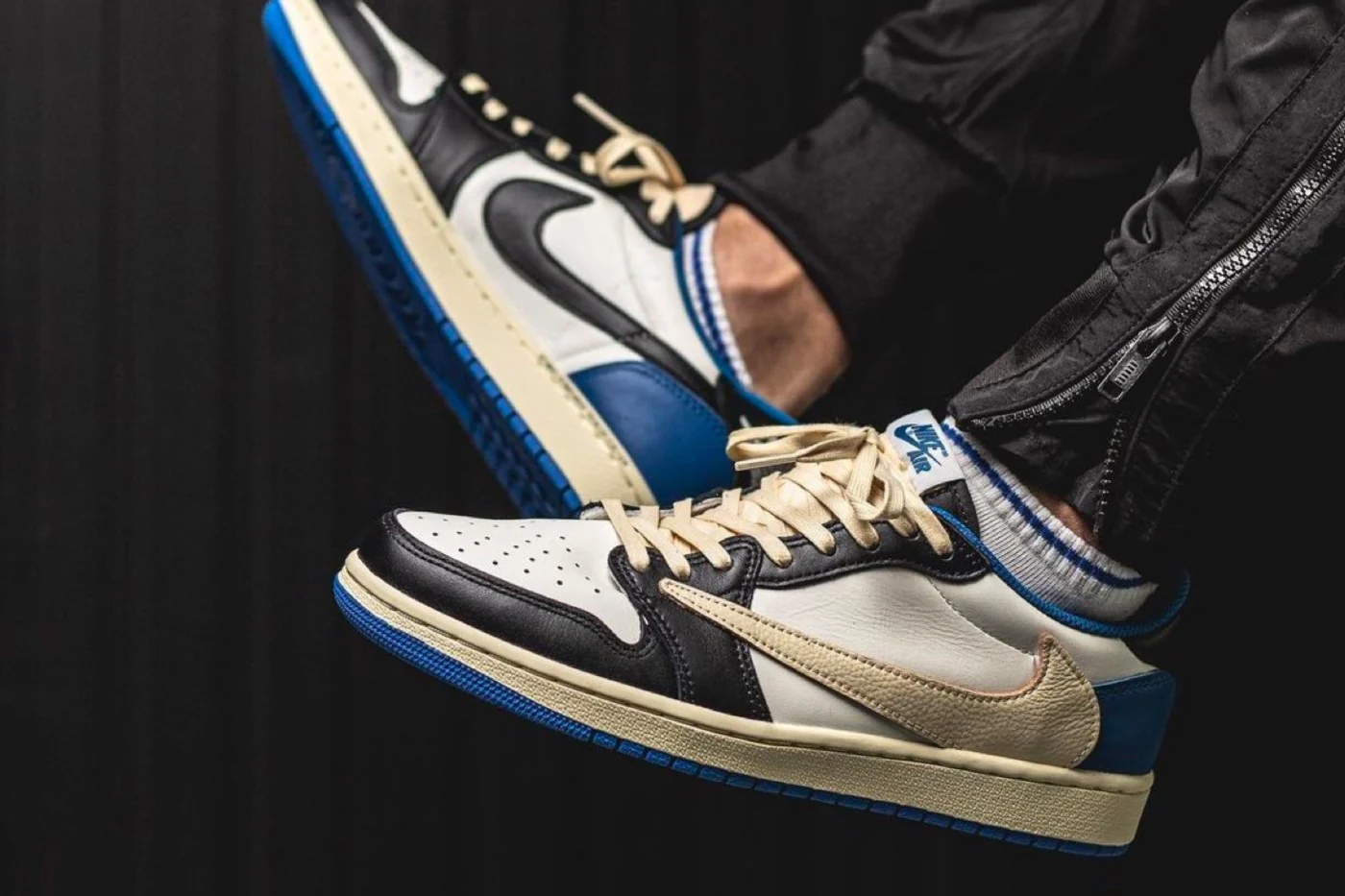 Air Jordan 1 Low